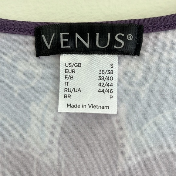 Venus Blouse Bundle size Small - Picture 4 of 12